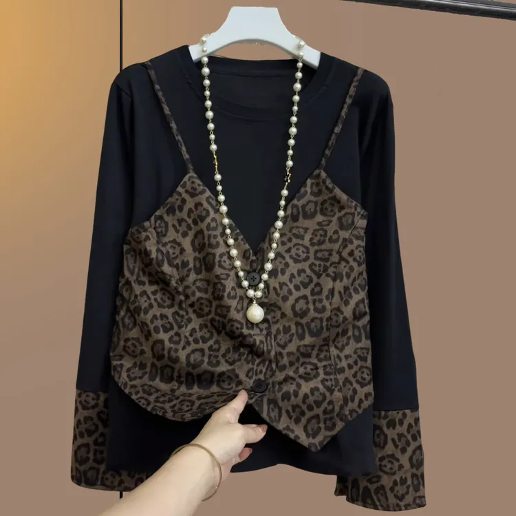 早秋季大码女装胖妹妹洋气遮肉显瘦宽松百搭上衣简约豹纹假两件