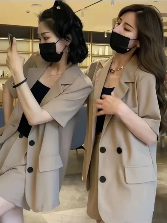 夏季套装薄款短袖短裤小个子西服套装女开叉宽松显瘦西装两件套