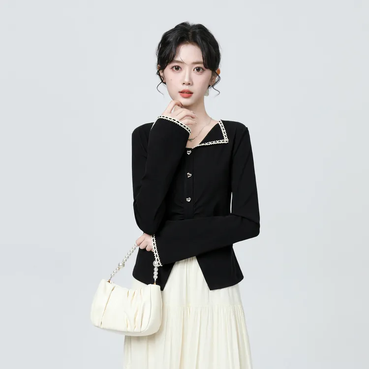 黑色翻领长袖T恤女秋2025春秋新款不规则V领褶皱显瘦打底别致上衣