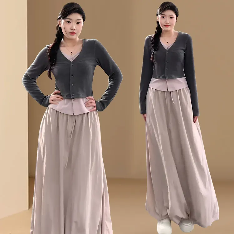 大码胖妹妹温柔风假两件撞色短款高级感上衣女花苞半身裙两件套装