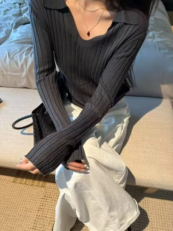 【秋冬新款】MT’小翻领坑条U领羊毛衫‘  长袖衫女设计感内搭打底衫