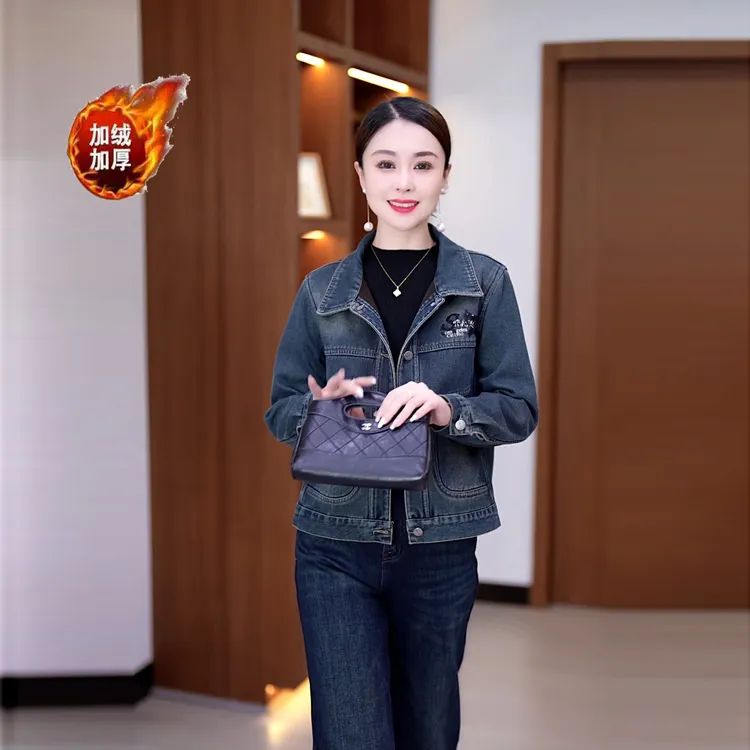 2025短款洗水牛仔短款外套宽松百搭秋冬加绒加厚洋气百搭上衣外套