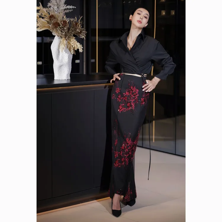 ZEROYK轻熟风时尚套装设计感交叉抽绳绑带上衣亮片刺绣半裙两件套