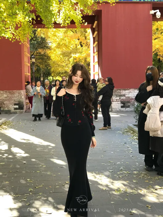 EIA一尧【娜扎私服Look】气质复古慵懒女人毛衣保暖显瘦玫瑰上衣冬