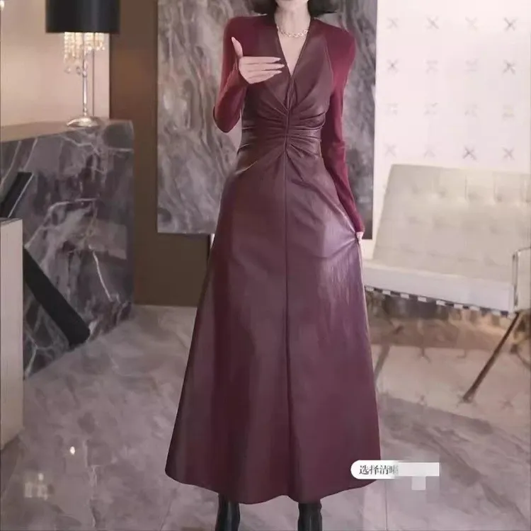 设计褶皱收腰显瘦气质连衣裙2024秋季新款洋气拼接长款裙子女