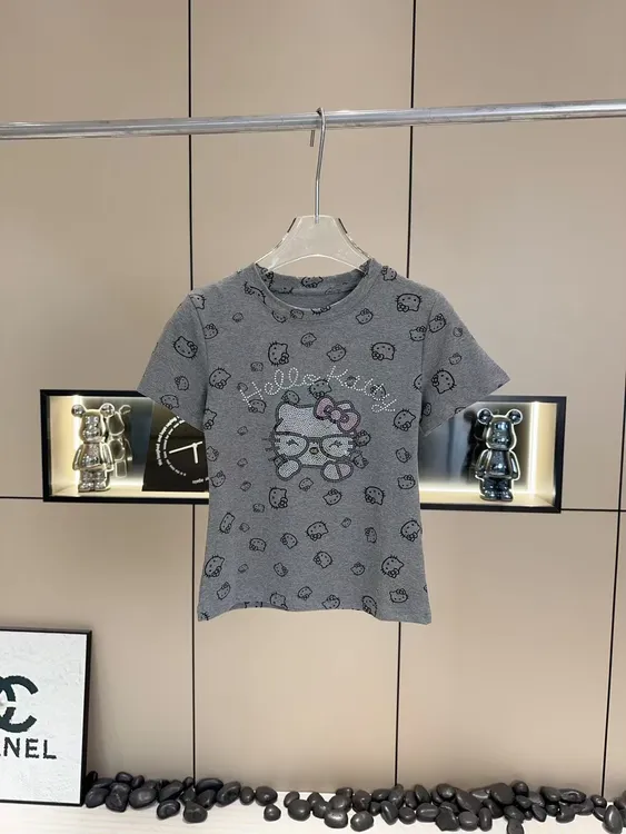 2025新款女T桖烫钻圆领抗皱卡通短袖刺绣耐磨时尚重工夏季灰色