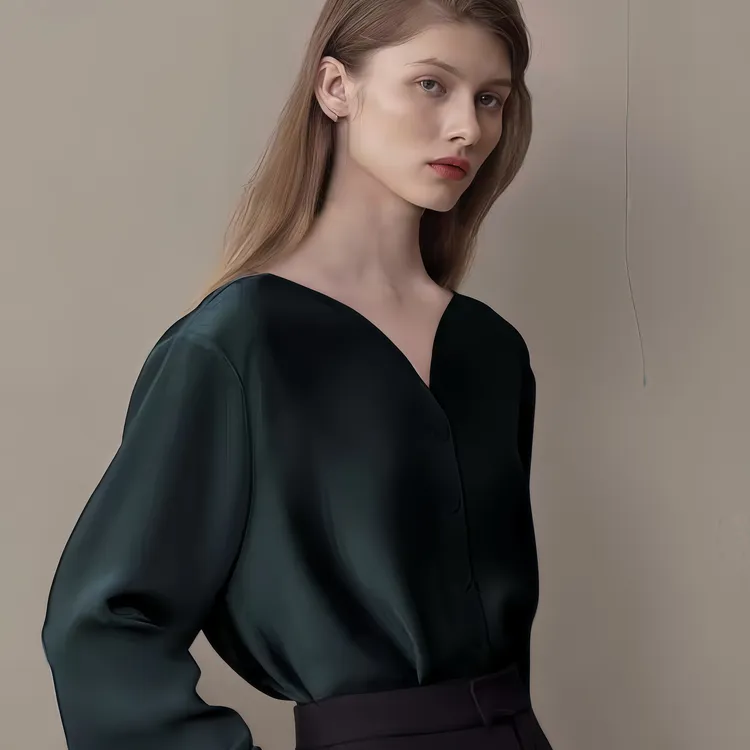 内搭专用衬衫新款复古V领重磅真丝衬衫女桑蚕丝衬衣宽松森绿色