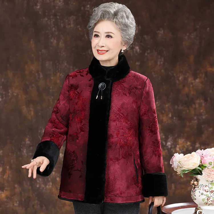 妈妈冬装皮毛一体外套女老年人仿貂绒大衣奶奶新中式皮草双面穿