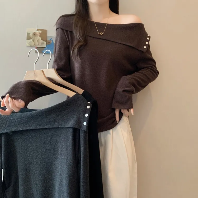 大码女装2025秋冬新款修身设计感胖mm百搭显瘦露肩长袖上衣2263