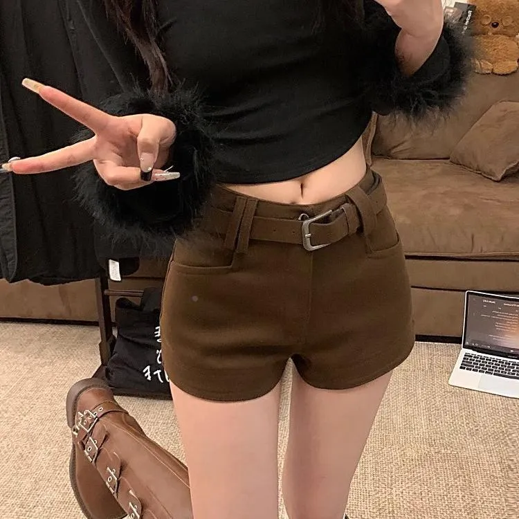秋季穿搭美式辣妹加厚咖色毛呢短裤女春季新款低腰直筒阔腿裤子胖