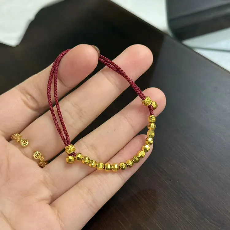 铜合金布艺手链 2553 超高版 不易褪色蹦迪珠设计超亮红绳手链