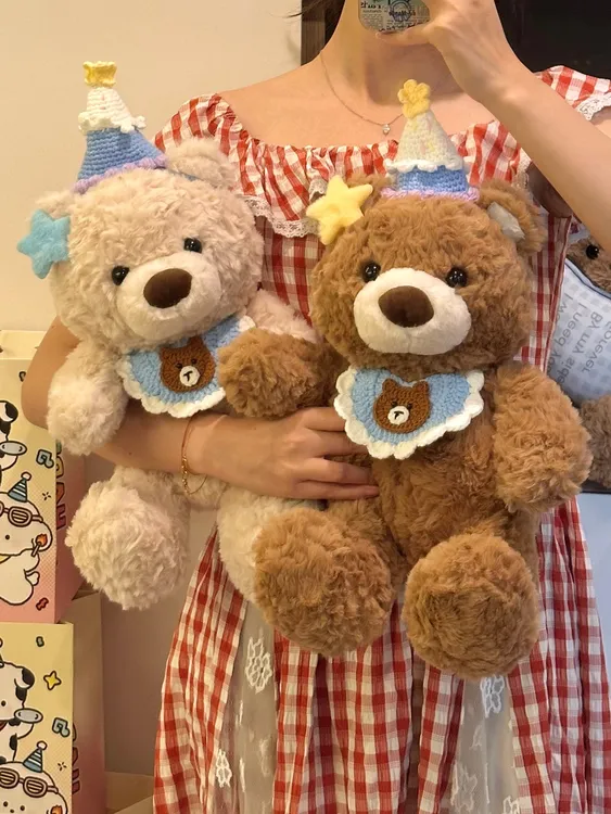 小熊围兜熊玩偶公仔可爱娃娃送女友送闺蜜送男友礼物毛绒玩具