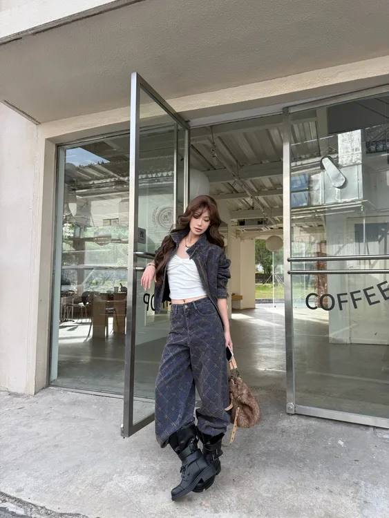 KUKUDEMI「金丝雀套装」定制款牛仔提花植绒重工菱格直筒牛仔套装女