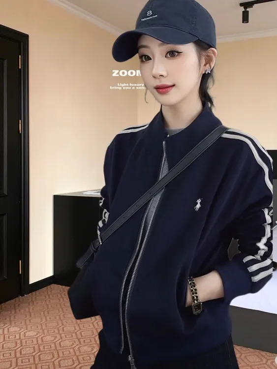 百搭三条杠立领小马刺绣短外套女秋季新款时尚宽松洋气夹克开衫潮