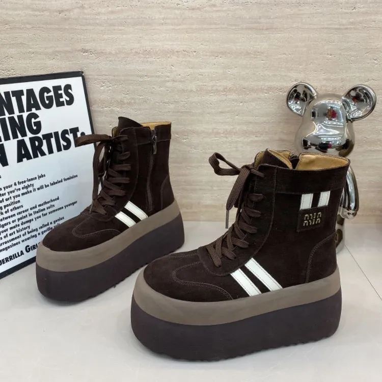 系带女冬季英伦风秋冬马丁靴时尚百搭厚底女鞋2025休闲风靴子磨砂