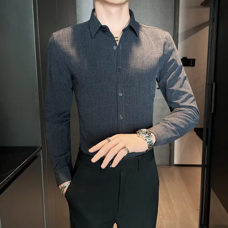 春秋季长袖衬衫男款爆款2025新款高级感休闲痞帅纯色内搭衬衣轻奢