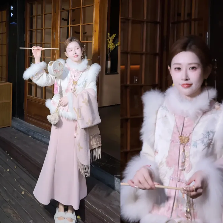 【婷婷】《桃雾雪裘》甜贵国风大小姐 粉白撞色狐狸毛马甲TT2SDTH2883