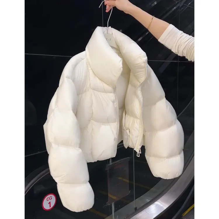 奶白色短款时尚棉服女冬季2025秋冬新款小个子韩版宽松加厚外套