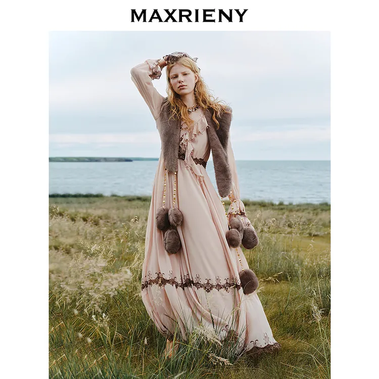 【优雅游牧】MAXRIENY沙丘玫瑰裙游牧风穿搭荷叶边V领连衣裙