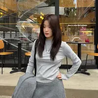 【逸语服饰】2025秋季新款小立领长袖T恤女简约百搭半高领打底上衣