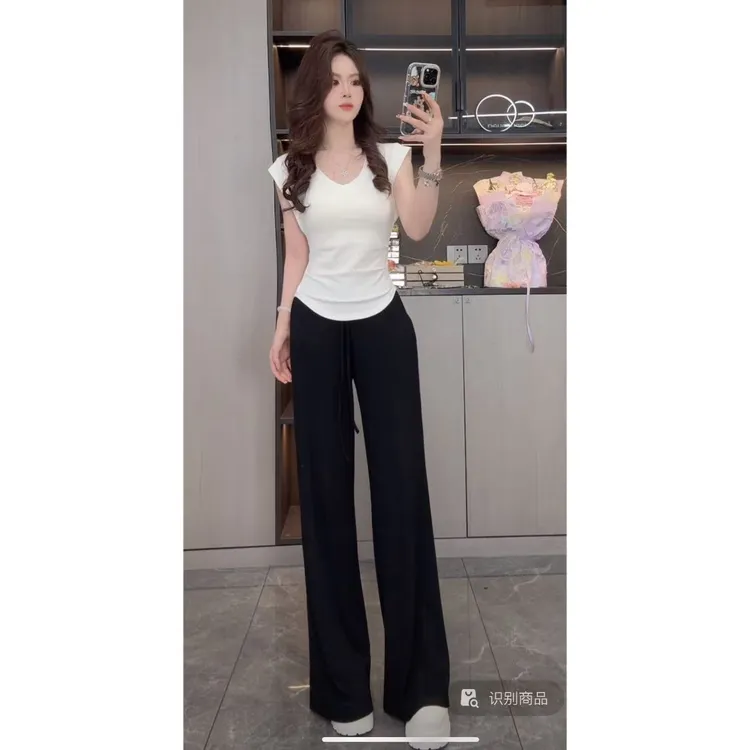 曼曼【纯欲凉感~】纯欲风修身显瘦褶皱V飞飞袖T恤女