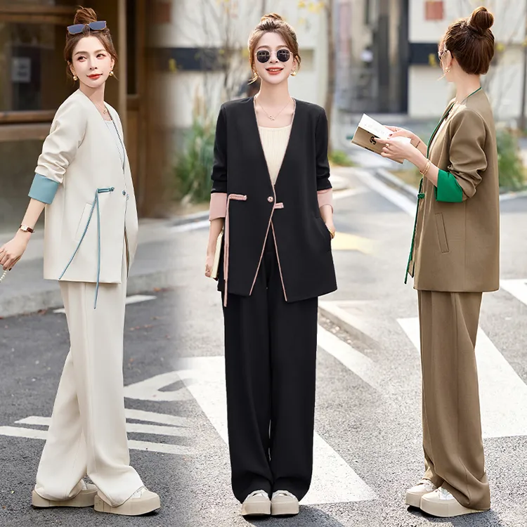 2025年春季新款套装女装时尚休闲新中式西装连件套