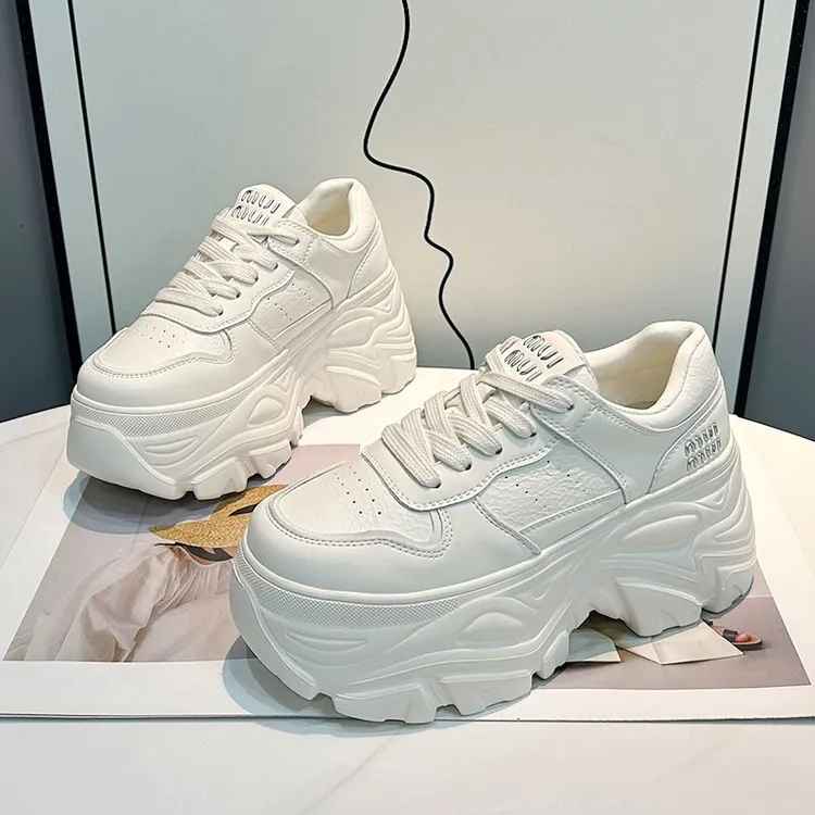 欧货小个子增高松糕女鞋2025春季真皮厚底8CM轻便休闲运动小白鞋