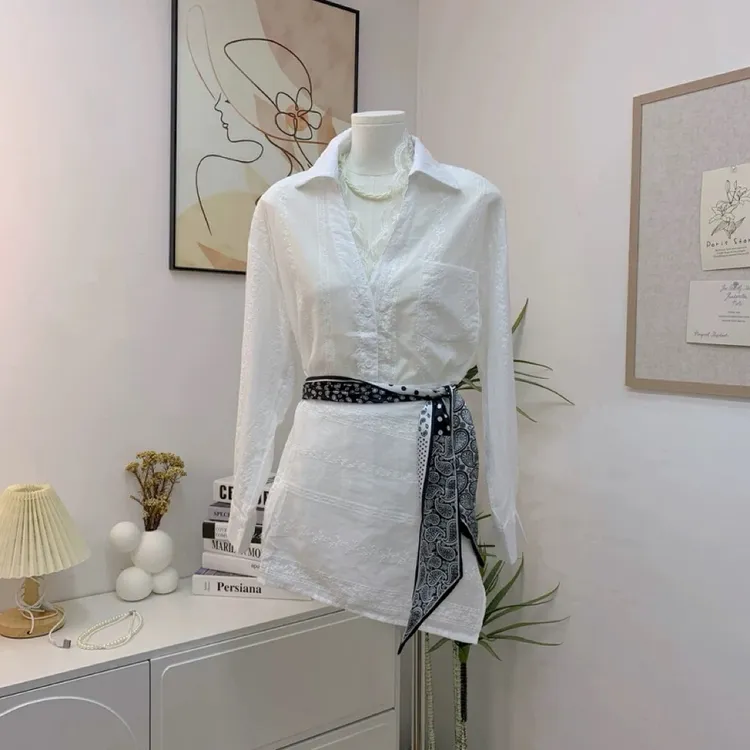 大清仓 三件套 “雕花美术馆”设计感蕾丝拼接老钱风提花衬衫裤子