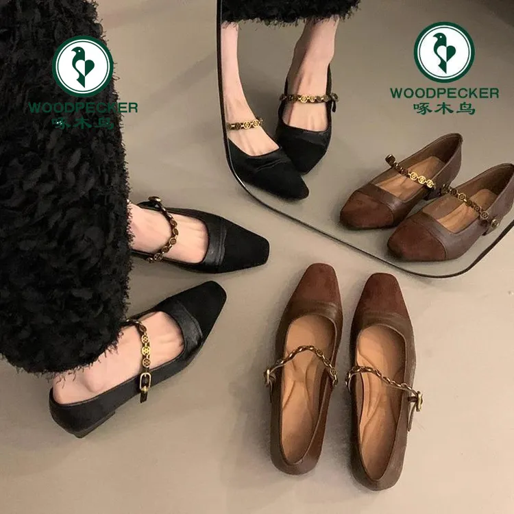 啄木鸟粗跟链条玛丽珍鞋女鞋子2025春秋新款低跟一字带复古单鞋