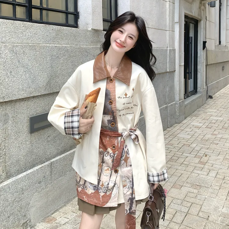 超好看小众设计感印花外套女2025秋季新款氛围感撞色拼皮翻领上衣