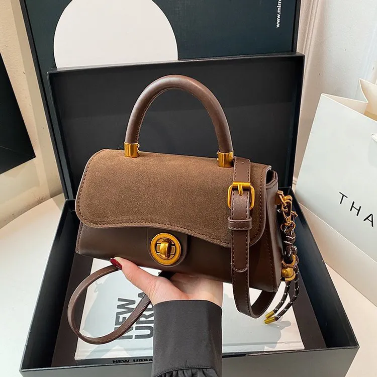 2025新款超火磨砂皮斜挎包夏轻奢小众高级感手提包小拎包1152