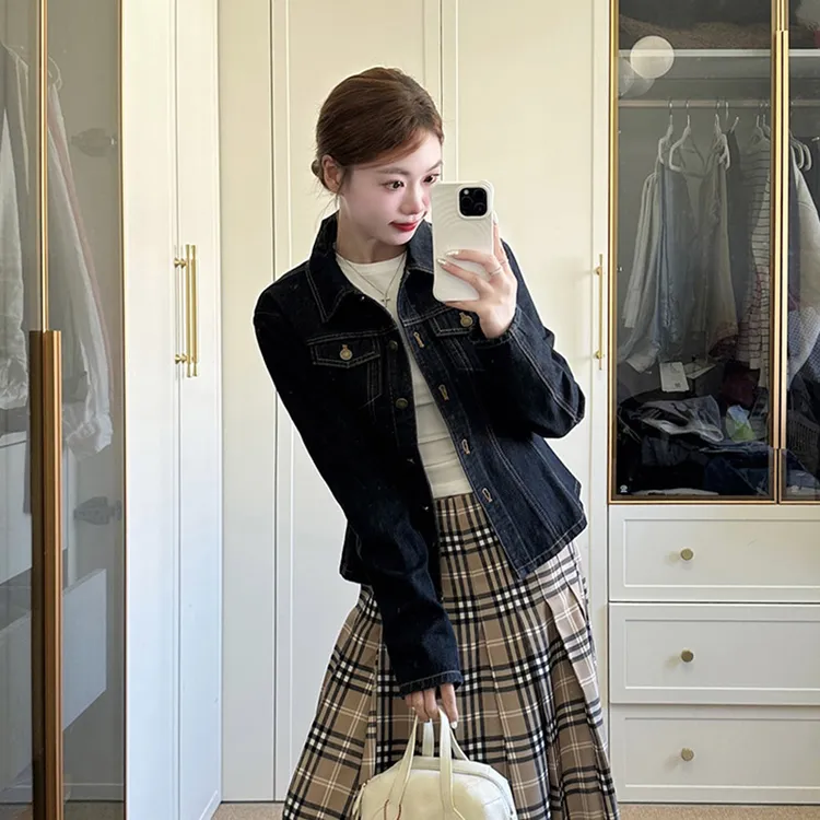 复古水洗短款牛仔外套女春秋2025新款设计感美式休闲百搭夹克上衣