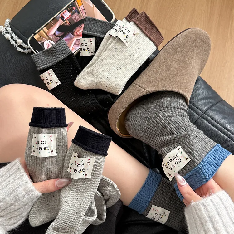 欧货新款秋冬拼色后跟布标袜子女点子纱粗针中筒袜个性潮袜堆堆袜