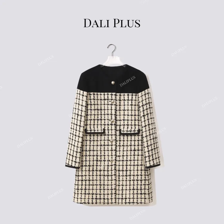 DALI PLUS20苏力拼接格纹三星95白鹅绒”香风中长羽绒服-D5ST1631