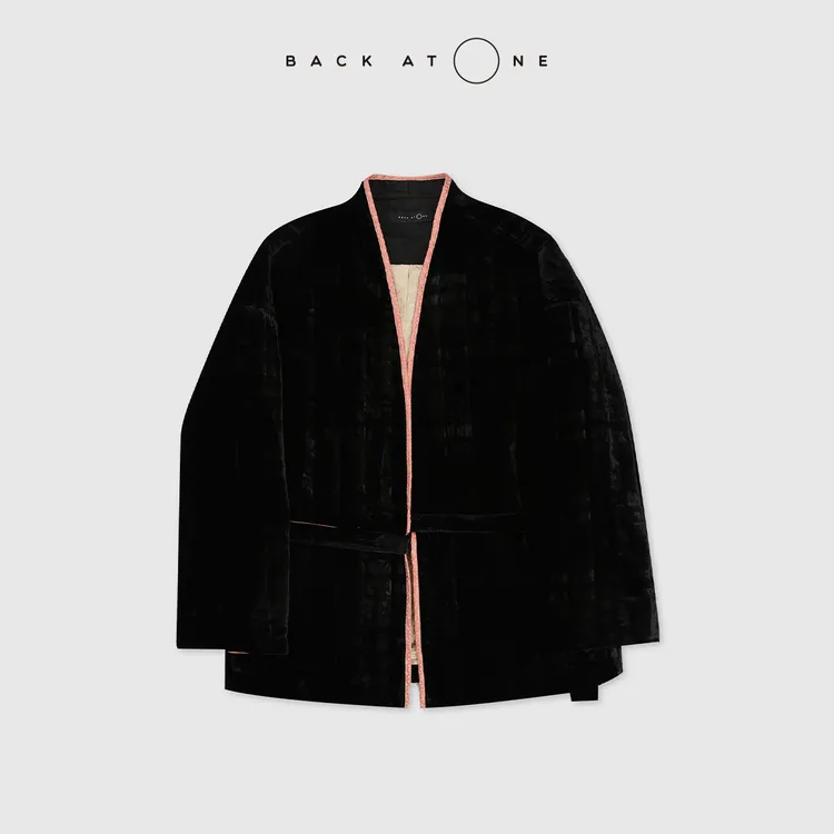 BackAtOne “雅禾”时尚气质新中式粉边丝绒夹棉外套 BEF-1BC145C-K