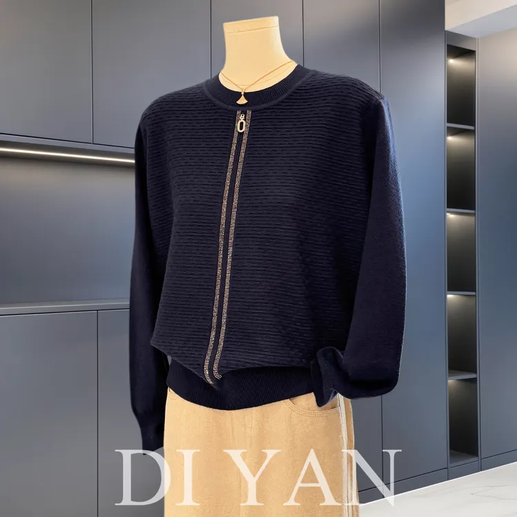 时尚洋气妈妈装针织衫女套头秋冬新款上衣气质百搭中老年毛衣打底