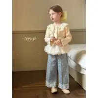 251-FU-85032牛仔蓝[FOR UP]法式温蒂花束蕾丝边九分牛仔裤