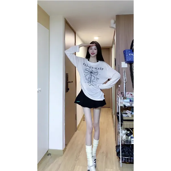 印花薄款微透莱斜肩长袖微透罩衫女上衣黑色百搭短裙套装