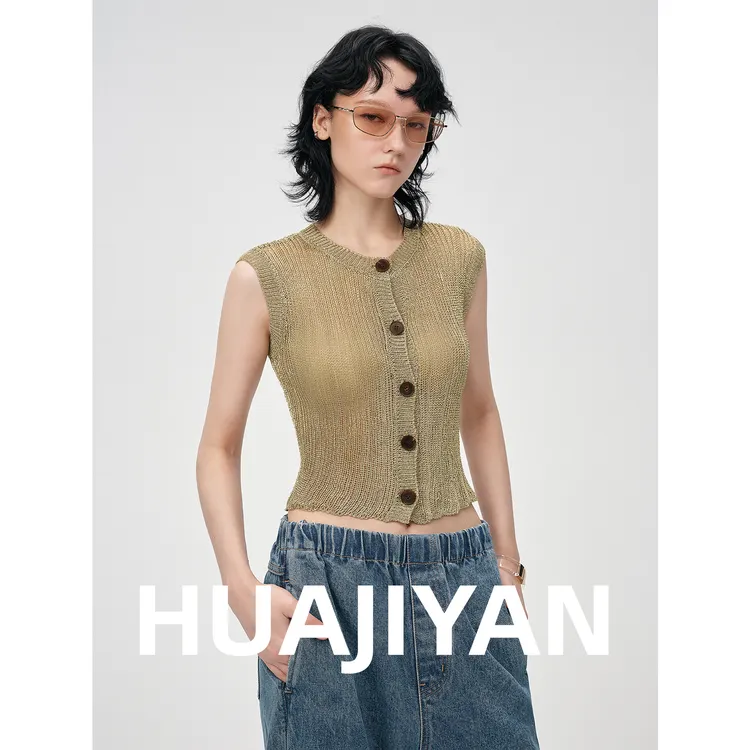 华吉言/HUAJIYAN【金灿灿】特殊定制纱线单排扣金色光泽感圆领马甲