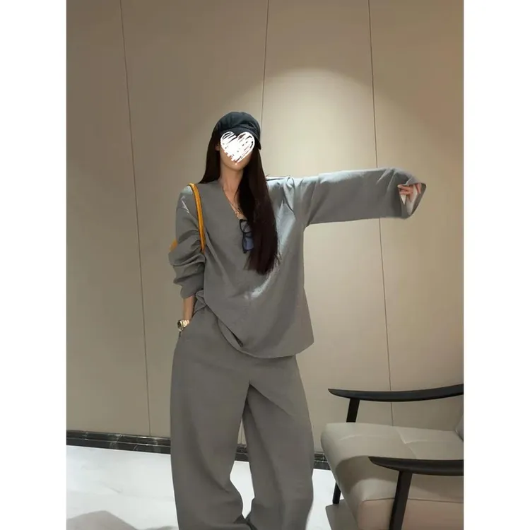 芊喜Studio 空气感V领卫衣两件套宽松慵懒风阔腿裤显瘦百搭套装
