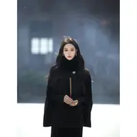 有洧Youwei【软糯保暖】气质网红轻奢时尚小香风围脖毛领25SS0688