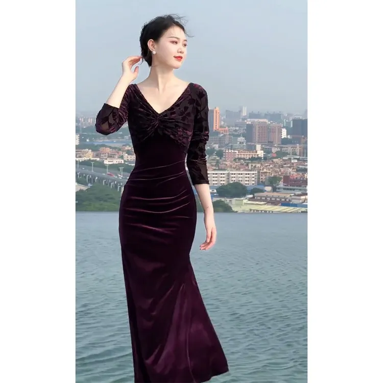 早秋御姐风情万种长裙气质女神范高级感上流社会紫色丝绒连衣裙子