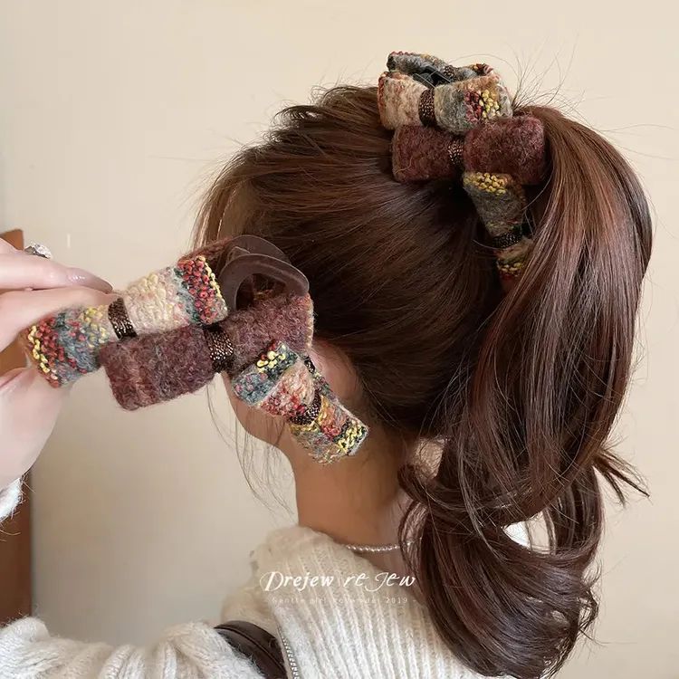 雪松焦糖~头发抓夹女毛绒蝴蝶结鲨鱼夹2025新款盘发夹巨好看发饰