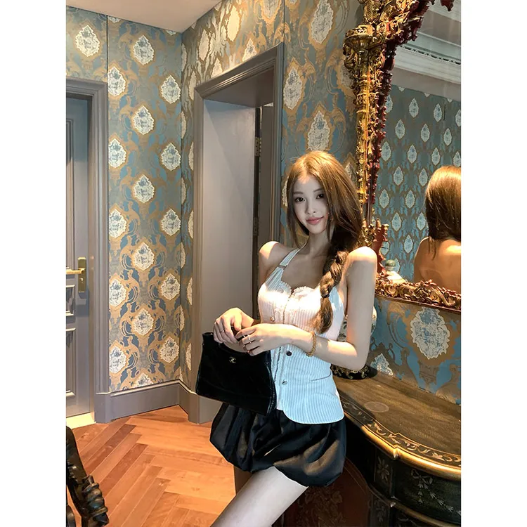 2025夏季新款性感辣妹高级气质感条纹挂脖露背上衣高腰短裙两件套