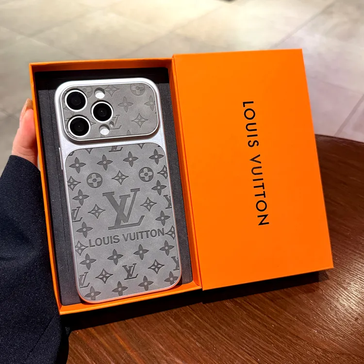 潮牌翻毛皮压印苹果17手机壳适用iPhone16promax秒变17老花15/14