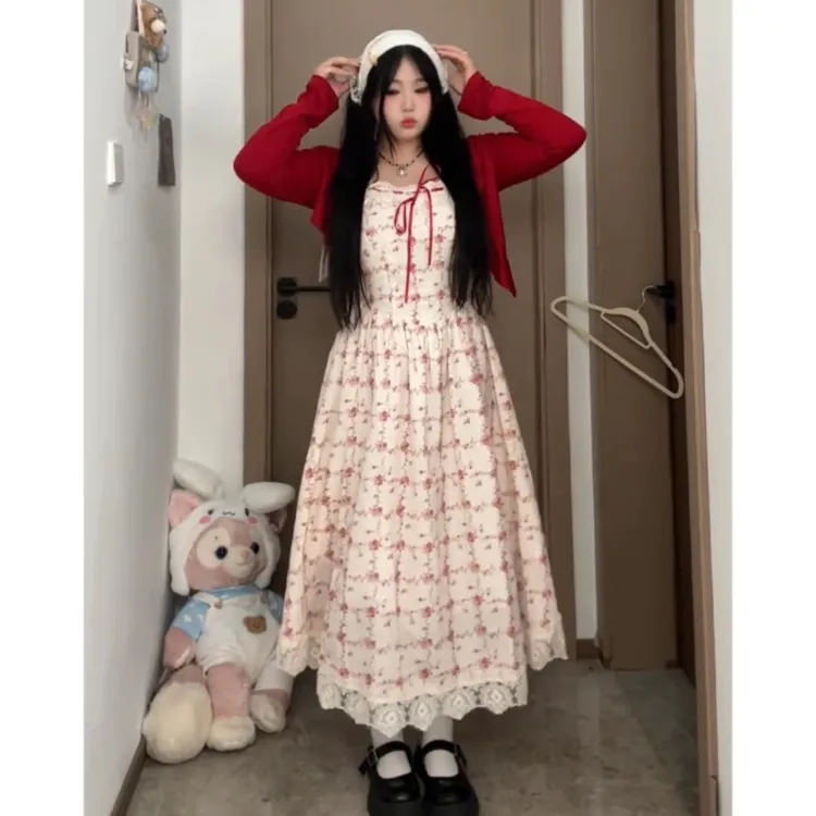 孕妇装2025夏季新款收腰显瘦蕾丝拼接碎花吊带孕妈连衣裙时尚百搭