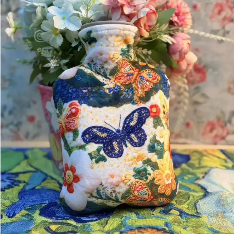 冬天热敷暖手宝冲注水热水袋防爆pvc绒布印花暖手暖宫1000ML容量