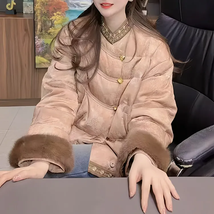 巨好看加厚外套女秋冬2026新款时尚设计款小个子通勤棉服棉袄棉衣