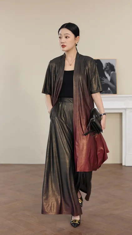 原创特种工艺面料渐变红开衫