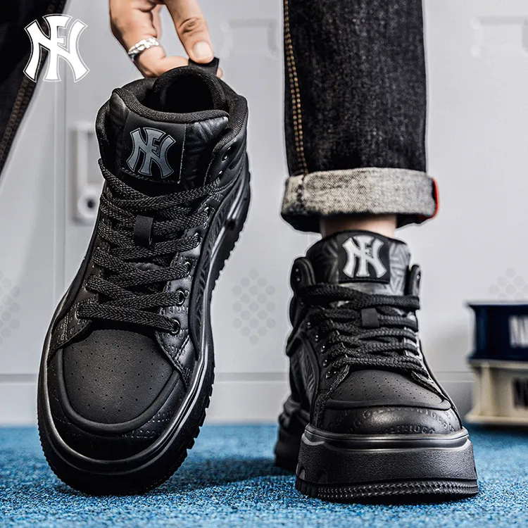 梵纳/FN男鞋2025秋冬季爆款皮面防风保暖运动鞋增高软底高帮板鞋